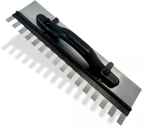 Llana Dentada Regulable – 430mm x 120mm | Herramienta profesional de acero galvanizado y mango ergonómico para colocación precisa de pisos, azulejos y porcelanatos.