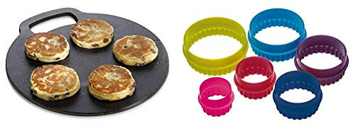 KitchenCraft Round Baking Stone/Cooking Griddle, Cast Iron, Black, 27 cm & Colourworks Plastic Plain and Fluted Round Cookie Cutters, Multi-Colour, Set of Six