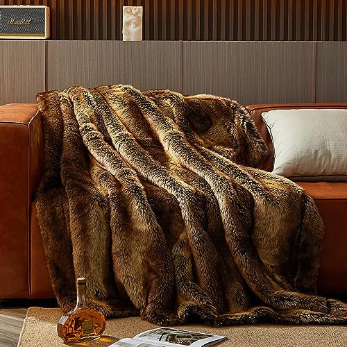 HOMFINE Luxury Faux Fur Throw Blanket - Long Fluff Fuzzy Super Thick Blanket for Sofa, Couch, Bed, Home Decor with Soft Cozy Plush Velvet Back Warm Fluff Throw for Winter, Brown, 150X200CM