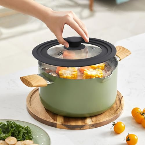 Sola Universal Vented Silicone Lid for Frying Pans, Pots and Skillets, Tempered Glass Pan Lid with Heat Resistant Silicone Rim, Fits 20 CM & 22 CM & 24 CM Diameter Cookware in Black