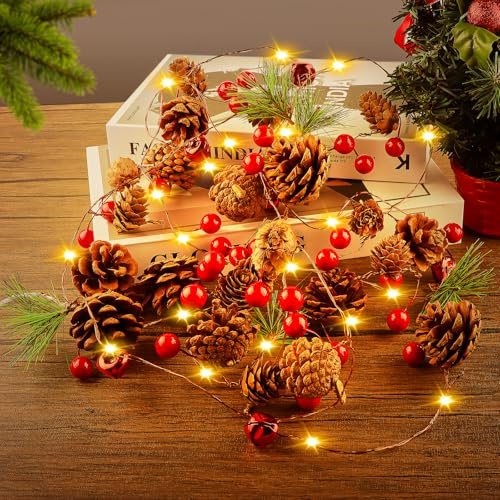 UYUYong Luces de Cadena de Cono de Pino 3m 30Leds Guirnalda de Piñas Luces de Navidad de Bayas Rojas Campanas Guirnalda de Luces de Pino de Navi-dad para Navidad Árbol Chimenea Repisa Escaleras Puerta