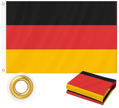 Deutschlandflagge 90 x 150 cm für Außenbereich, Beidseitig Sichtbar, Robuster 210D Oxford-Stoff | 4-fach Genähte Flatterkante, Nationalflagge mit 2 Messingösen für Wand, Innen- & Außendekoration