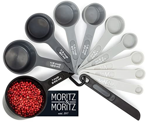 Moritz & Moritz Set di 11 misurini impilabili - Misuratori a tazza e a cucchiaio 1,24-240 ml Nero - 10 misure e livellatore – Per cucinare con i bambini