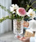 BLOFLO Geprägte Glasvase, 17,8 cm, Kristallglasvasen für Blumen, Standfuß, großer Sockel, für Blumensträuße, Hydrokultur, für Zuhause, Büro, Hochzeit, Esstisch, Party