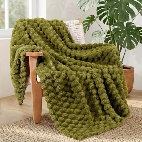 Whale Flotilla Manta Polar Suave y Mullida con Motivo Jacquard 3D, Manta para Cama Sofá y Salón Exquisita y Cálida para Todas Las Estaciones, 130 x 150 cm, Verde Oliva
