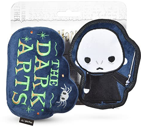 Harry Potter 2-teiliges Hundespielzeug-Set, 15,2 cm, You Know Who Plüschfigur, Spielzeug und Dark Arts Plüsch-Silhouette, flaches Spielzeug, offizielles Haustierspielzeug und Zubehör, Voldemort