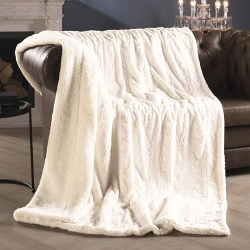 Delindo Lifestyle Nottingham - Couverture en fourrure synthétique douillette - Blanc naturel - XXL - Avec aspect peau d'agneau - 150 x 200 cm