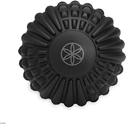 Gaiam Restore Massageball – 12,7 cm Schaumstoffrolle, halbfest, strukturiert, manuelles Tiefengewebe-Massagegerät für Triggerpunkte, myofasziale Entspannung, Muskelerholung und Schmerzlinderung in