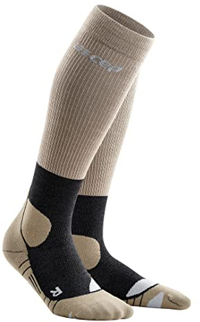 CEP – HIKING MERINO SOCKS REDESIGN für Damen | Knielange Wandersocken mit Kompression | Trekkingsocken für optimale Trittsicherheit in Sand/Grey | Größe IV | L