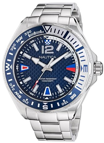 Nautica Clearwater Beach NAPCWF301 Reloj de pulsera de acero inoxidable reciclado para hombre, plateado, moderno