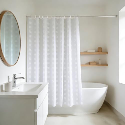 YISURE Tenda da doccia corta per il bagno, modello geometrico bianco in poliestere con lunghezza ridotta, occhielli in metallo resistenti alla muffa, larghezza 180 x altezza 150 cm