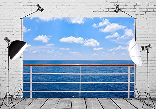 CORFOTO 7x5ft Toile de Fond en Tissu pour Bateau de croisière, Ciel Bleu, Balustrade de Pont de Bateau, clôture, Toile de Fond pour Photo, décorations de fête à thème de croisière en mer d'été
