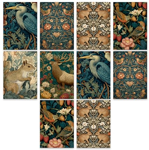 Christmas Cards Pack of 10, Woodland Animals Winter Wildlife Festive Multipack Set Cute Design for Her Men Women Family and Friends, Thank You, Multi-pack of Ten, Blank Inside with Premium Envelopes