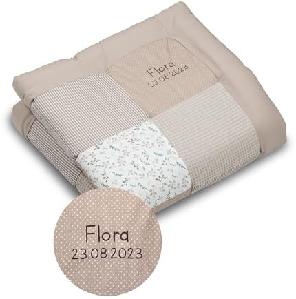 ULLENBOOM Krabbeldecke für Baby mit Personalisierung, 100% OEKO-TEX Materialien, Sandblume 100x100 cm - Babydecke mit Namen und Datum, ideal als Spieldecke und personalisiertes Geschenk zur Geburt