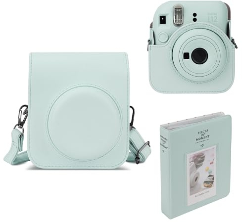 Mumlicha PU-läder kameraväska och 64 fickor fotoalbum kompatibel med Fujifilm Instax Mini 12 direktbildskamera, mini 12 skyddsfodral med justerbar axelrem, Grön, kameratacha