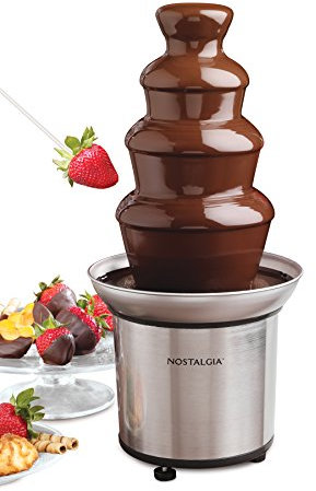 Nostalgia Fuente eléctrica de fondue de chocolate, 32 onzas, juego de 4 niveles, máquina fuente para queso, chocolate derretido, licores, acero inoxidable