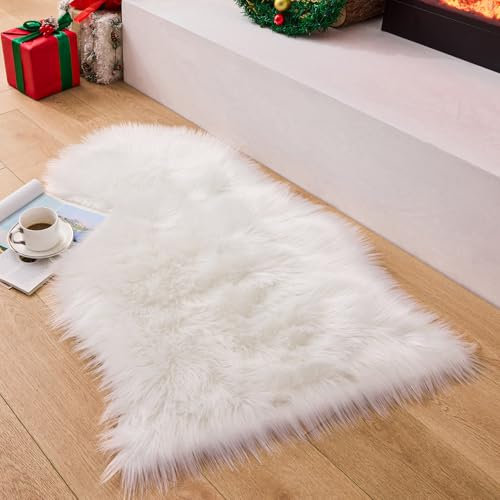 SXYHKJ Faux Lammfell Schaffell Teppich Lammfellimitat Teppich Longhair Fell Optik Nachahmung Wolle Bettvorleger Sofa Matte (White, Arc60x90 cm)