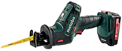 metabo Akku-Säbelsäge SSE 18 LTX Compact - 18 V, 3100 /min Hubzahl - LED-Arbeitslicht, werkzeugloser Sägeblattwechsel, Vario-Elektronik - Inkl. 2 x LiPOWER Akkupack 2.0 Ah, Ladegerät und metaBOX 145