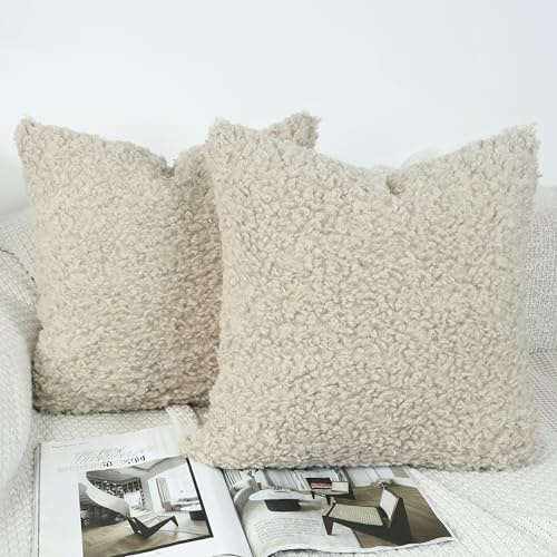 OYIMUA 2er Set Deko Kissenbezug 45x45 Flauschig Kissenbezüge Weich Fell Sofakissen Moderne Dekokissen Quadratisch Pillow Cover Kunstpelz Plüschkissen Bouclé Zierkissenbezug Oatmeal