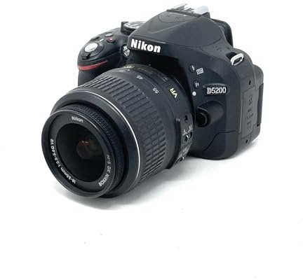 Nikon D5200 Appareil photo numérique Réflex 24,2 Mpix Kit Boîtier + Objectif 18-55 Mm DX VR Noir