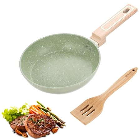 Family YS 28 cm non-stick aluminiumstekpanna med motorcyklar + bambuspatel (30,5 x 6,5 cm), förstärkt bas och robust beläggning, lämplig för induktion, lätt att rengöra, olivgrön