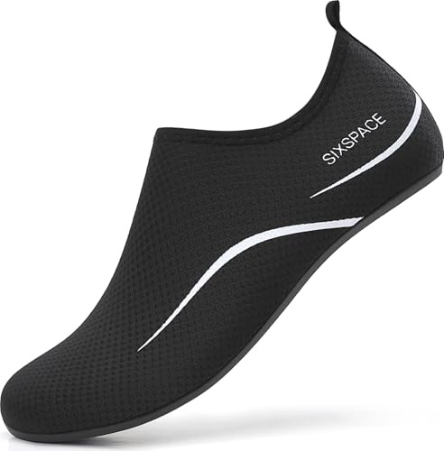 Sixspace Herren Damen Badeschuhe Wasserschuhe Aquaschuhe Strandschuhe Schnell Trocknend Slip on Breathable Schwimmschuhe Surfschuhe für Beach Pool Surfen Yoga 487 Schwarz 34 EU