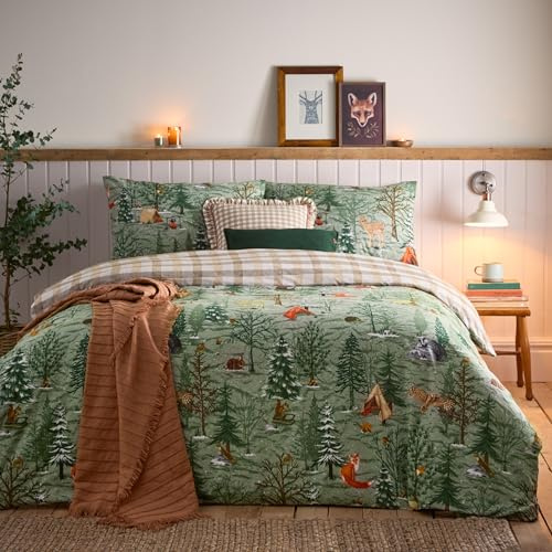 furn. Lodge Wood Duvet Cover Set (Oak Green - Super King) | Reversible woodland-inspired design in brushed cotton with a soft, cosy finish
