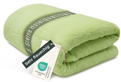 ZOLLNER Kuscheldecke flauschig in 150x200 cm - super kuschelige und warme Sofadecke - waschbar bis 95°C - atmungsaktive Mikrofaser in grün - Hotelwäschequalität - Oeko Tex® Zertifiziert