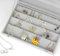 QWORK® velvet organizer per orecchini con coperchio trasparente, espositore per gioielli con serratura per 40 paia, grigio