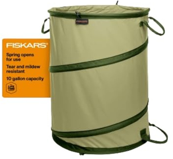 Fiskars Kangaroo Collapsible Garden Bag for Yard Waste, 10 Gallon Reusable Container for Lawn Care and Gardening