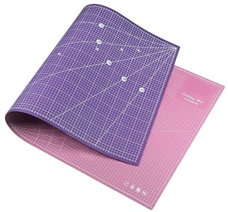 120 x 60 cm PVC-skärmatta för gör-det-själv-arbete – roterbar, dubbelsidig pysselbräda för sömnad och snidning av syntetiskt läder (rosa – lila)
