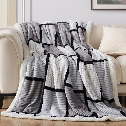 Gracelife Sherpa Throw Blanket Fleece Blanket Double, Soft Fluffy Fuzzy Warm Blanket Throws for Bed, Sofa and Couch, Large Thick Blanket for All Season Use (Grey-Checkered, 150 * 200cm)