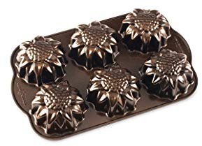Nordic Ware Sunflower Cakelet Pan, Mini Cast Aluminium Bundt Tin, Bundt Cake Tin with Floral Pattern, Premium Cake Mould Made in The USA, Colour: Bronze