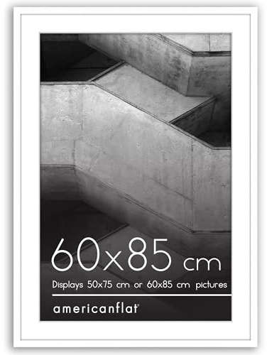 Americanflat Cornice 85x60 cm Bianca - Cornice 50x75 cm con Passepartout o 60x85 cm Senza Passepartout - Portafoto con Bordo Sottile in PVC e Pannello Protettivo in Plastica