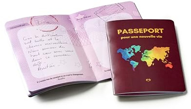 Cadeau original pour départ d'un collègue retraite mutation demission - passeport livre d'or - cadeau original Humour Femme Homme - Mieux qu'une grande Carte De Départ. Idéal Pot De Départ