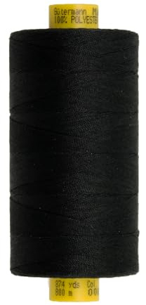 Gütermann Filo da cucito GUTERMANN A&E MARA su rocchetto – Lucido, resistente – Per abbigliamento, calzature, pelletteria, arredamento – 100% poliestere – 80/800m – Colore Nero 000 – 3x3x7,5cm