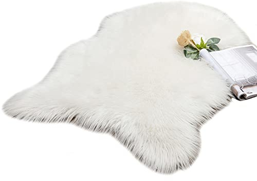 MIULEE Faux Fell Teppich Flauschig Unregelmäßig Bogen 60x90 cm Weiß