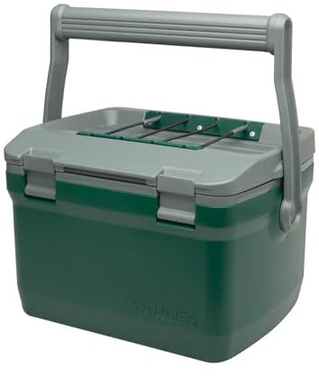 Stanley Adventure Outdoor Cooler 6,6 Liter Grün - Camping Kühlbox Klein - BPA-Frei - Deckel fungiert auch als Sitz - Robuste Isolierbox ohne Strom - Auslaufsicher