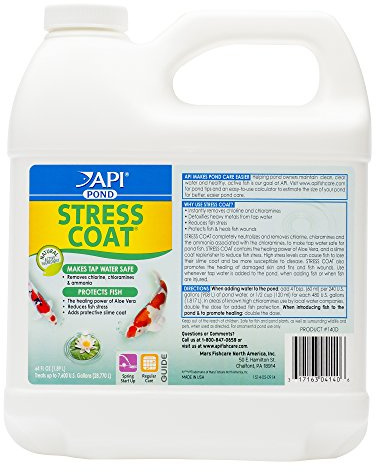 API POND STRESS COAT (64 fl oz) Pond Water Conditioner - Quickly Makes Tap Water Safe for Fish & Plants - Up to 7680 Gallons - Removes Chlorine, Ammonia & More - Natural Aloe Vera