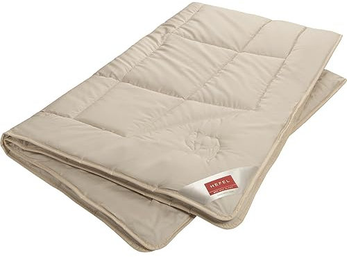 Hefel Bettdecke Pure Camel Ganzjahresdecke 100% Kamelflaum Kamelhaardecke 360 g/m² 155 x 200 cm