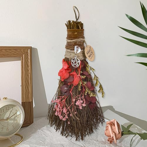 Teeloray Scopa Piccola Fatto a Mano Scopa Strega con Gemme Magiche e Fiori Secchi, Mini Scopa alla Cannella con Profumo Decorazione con Scopa Altare Wicca Spazzare via Tutte le Cose Brutte (Rosa)