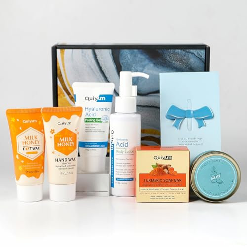 QUIYUM Set de regalo de 7 piezas para mujer, loción corporal, exfoliante, mascarilla de manos, mascarilla de pies, jabón de cúrcuma, vela con aroma a menta y tarjetas de felicitación