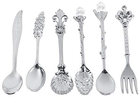 6 Set di Posate Portata in Pezzi, Cucchiaio Caffè Vintage Metallo Forchetta Stile Reale Cucchiaino Gelato Dolci Carne Fredda Coltello Burro Mestolo Minestra Frutta Dessert Cucchiaino(argento)