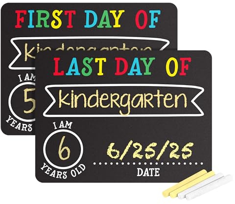 Pearhead Första och sista dagen i skolan fotodelning svarta tavlan skyltar | 2 återanvändbara kritskyltar, klass ålder datumsektioner, vit och gul krita ingår