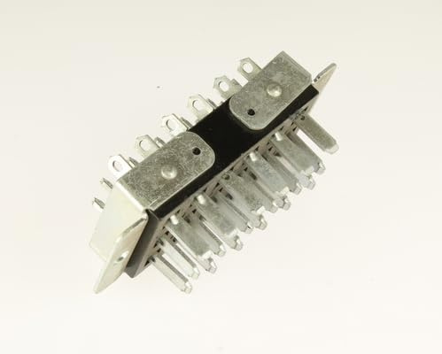 Cinch P-318-EB Male Connector with mounting Ears i-64 New Quantity-5