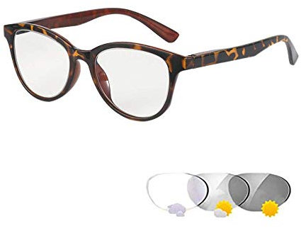 KoKoBin Photochromic Reading Glasses Optical Presbyopia Glasses Spring Hinged Sun Readers for Men and Women Intelligent Color Changing Glasses(Leopard，+2.5)
