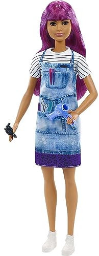 Barbie GTW36 - Haartylistin-Puppe (ca. 30 cm), lila Haare, Zubehör, tolles Geschenk für Kinder ab 3 Jahren