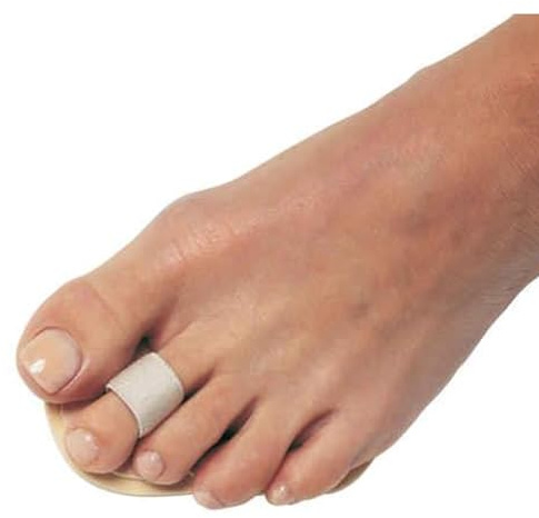Pedifix Toe Straightener – Gentle Toe Alignment Support for Hammer Toes, Crooked or Overlapping Toes – One Size Fits Most