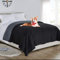 wasserdichte Decke 230x230cm - Liebesdecke Wasserdicht mit 3-lagigem nassschutz, 100% auslaufsicher Tagesdecke für Baby, Erwachsene & Haustiere, geeignet für Bett & Sofa, Leicht zu Reinigen