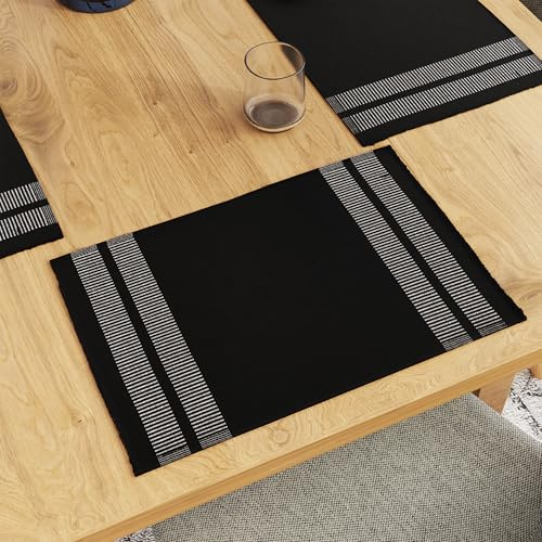 Encasa XO Juego de Manteles Individuales para Mesa de Comedor Set de 6 | Color Black de Escalera | Mantel de Algodón Acanalado Fino | Tamaño 46x32 cm | Lavable a Máquina